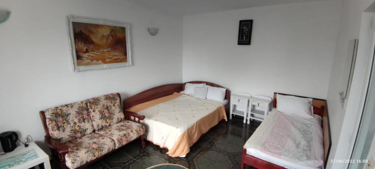 Vila Traian Si Teodora Costinesti Exteriör bild