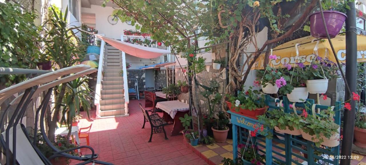 Vila Traian Si Teodora Costinesti Exteriör bild