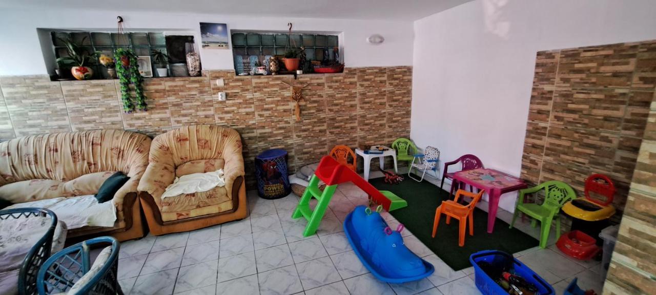Vila Traian Si Teodora Costinesti Exteriör bild