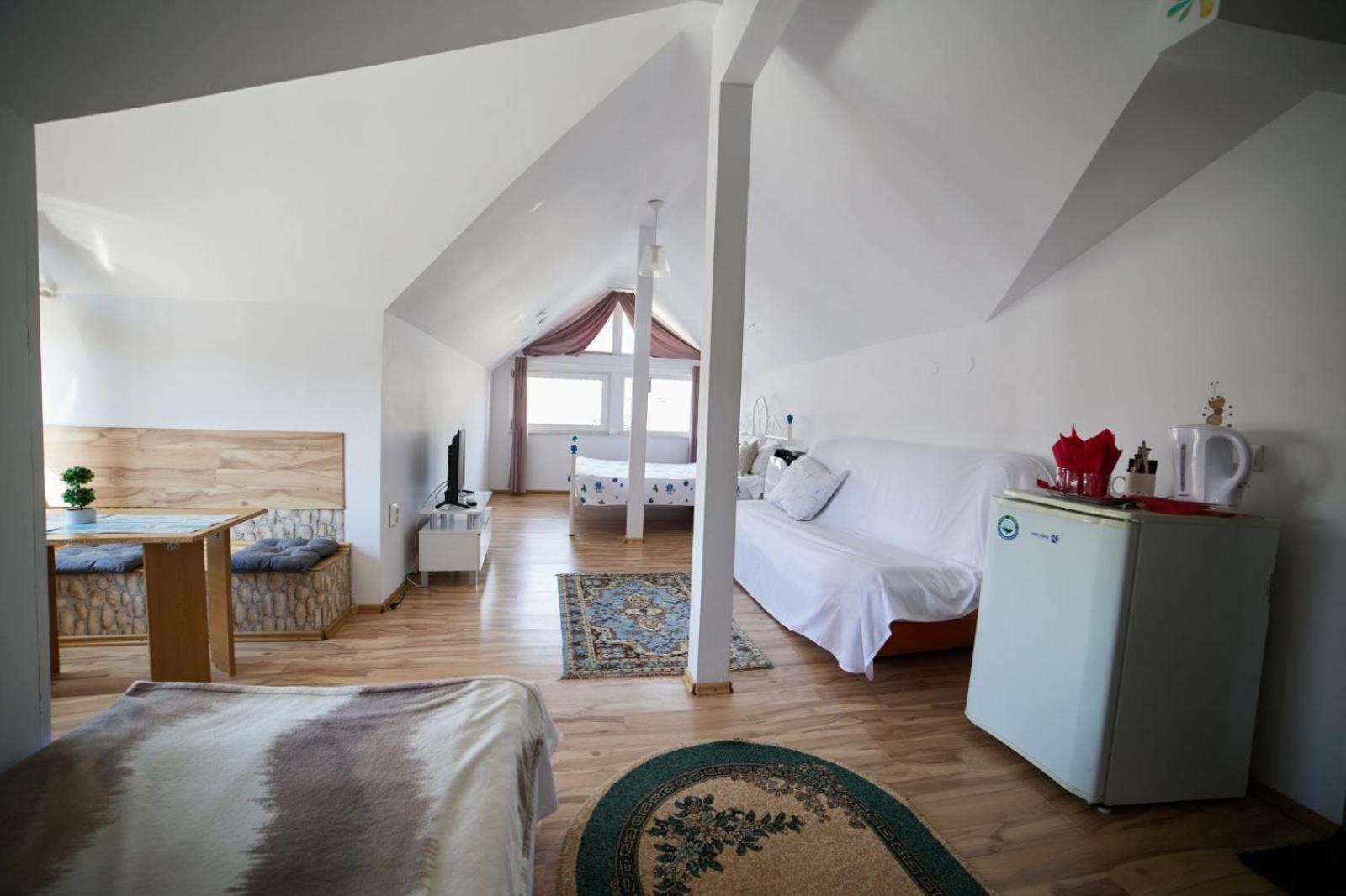 Vila Traian Si Teodora Costinesti Exteriör bild