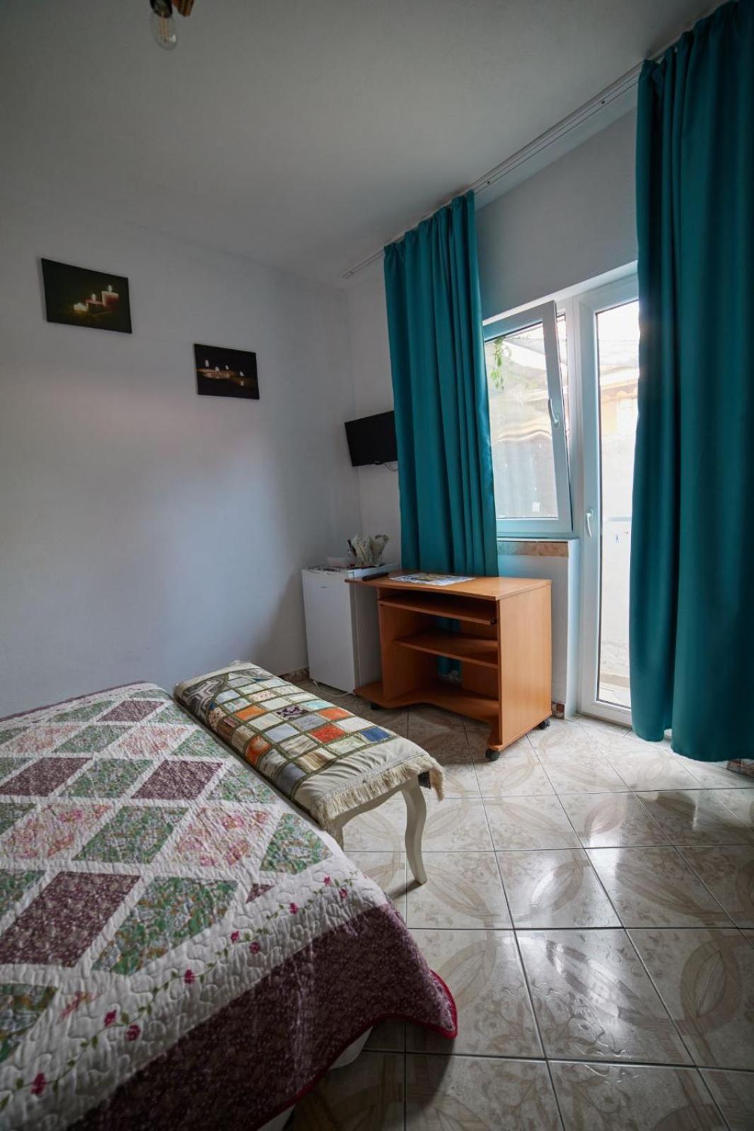 Vila Traian Si Teodora Costinesti Exteriör bild